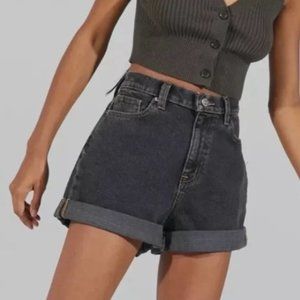 BDG Mom High Rise Black Jean Shorts Size 29